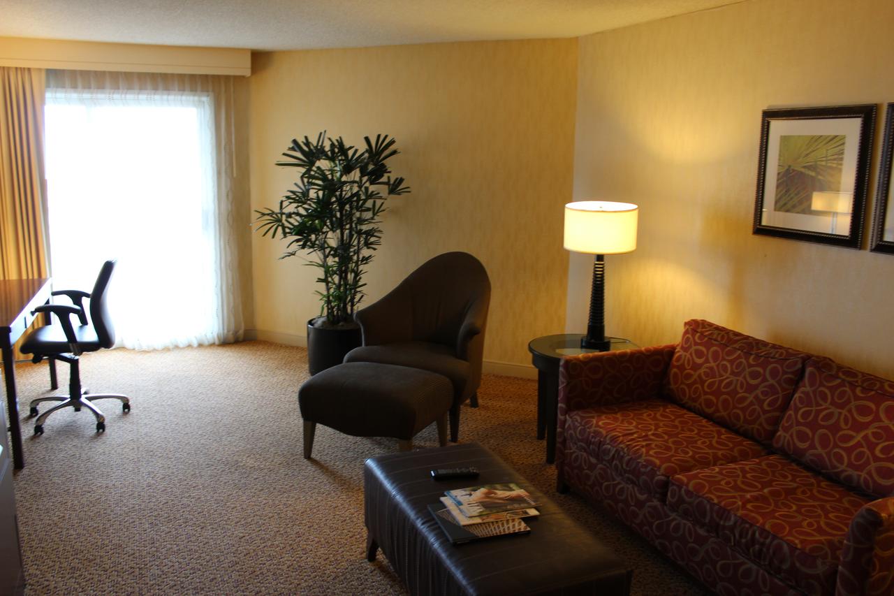 DoubleTree Suites By Hilton Santa Monica - thumb 36