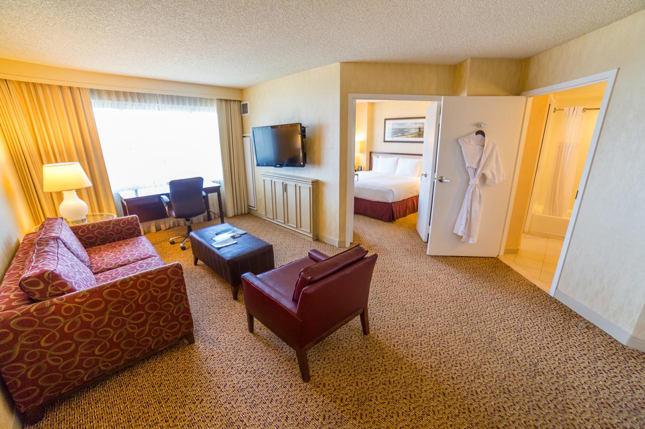 DoubleTree Suites By Hilton Santa Monica - thumb 1