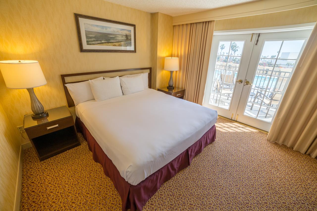 DoubleTree Suites By Hilton Santa Monica - thumb 3