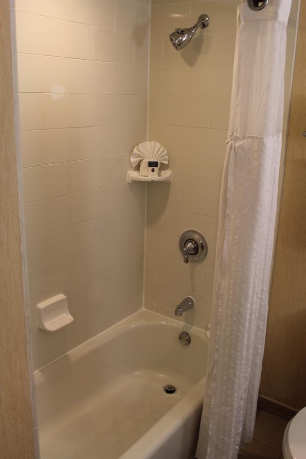 DoubleTree Suites By Hilton Santa Monica - thumb 20