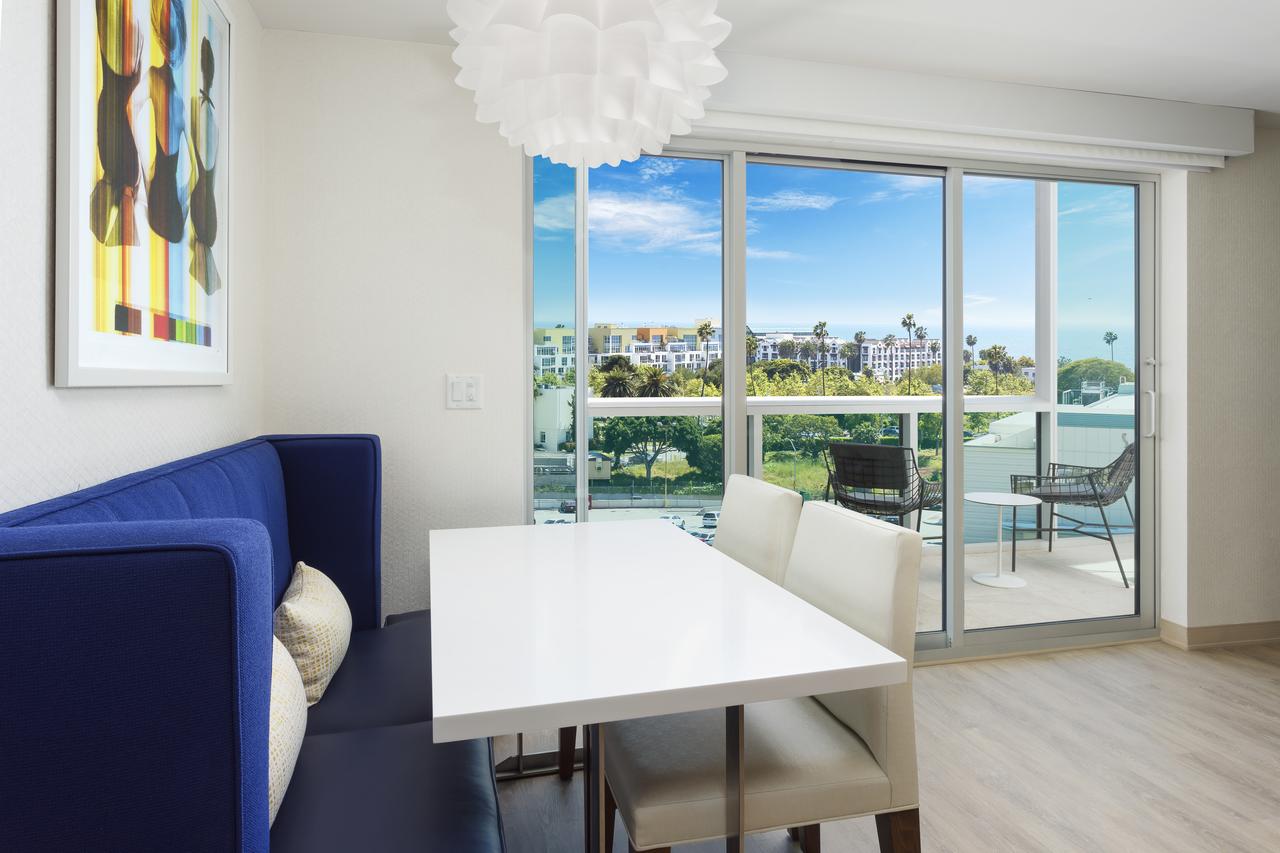 Courtyard By Marriott Santa Monica - thumb 16