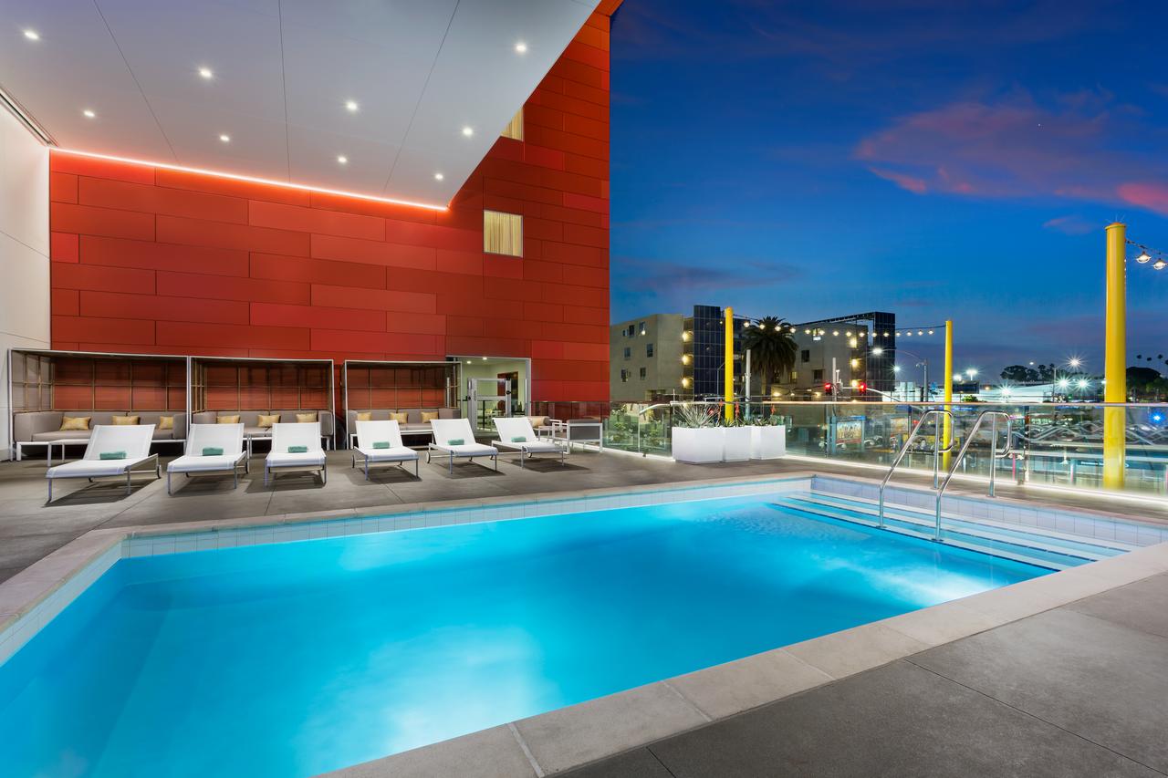 Courtyard By Marriott Santa Monica - thumb 10
