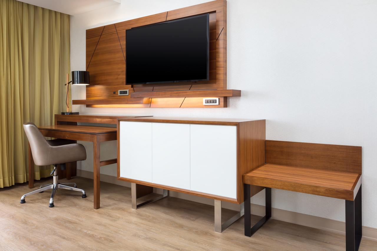 Courtyard By Marriott Santa Monica - thumb 32