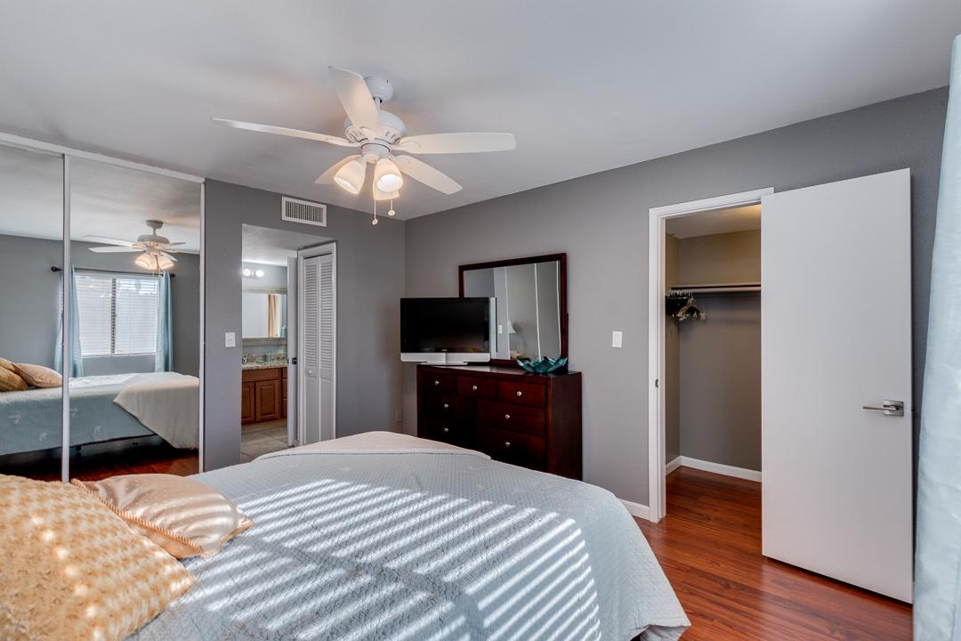 69th #232 Condo - thumb 8