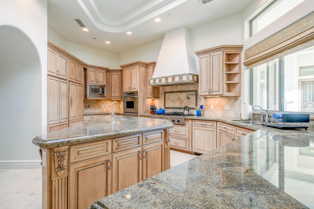 7832 North El Arroyo Road House - thumb 20