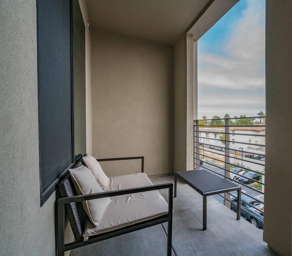 2BR | Downtown | Heated Pool #3045 By WanderJaunt - thumb 9