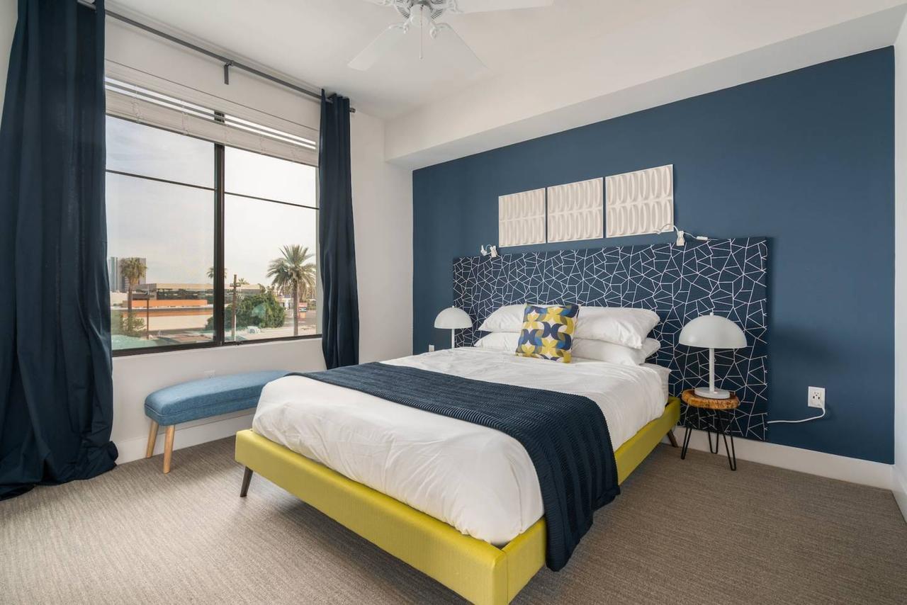 2BR | Downtown | Heated Pool #3045 By WanderJaunt - thumb 8