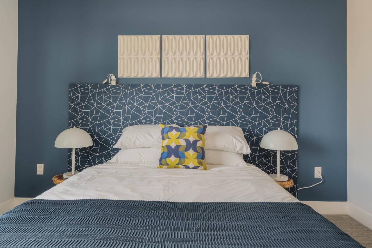 2BR | Downtown | Heated Pool #3045 By WanderJaunt - thumb 3