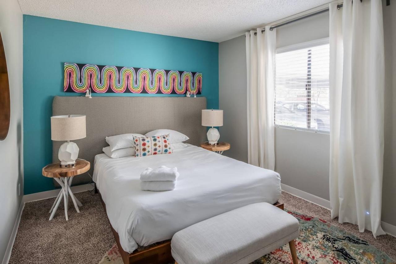 2BR Apt In North Phoenix With Pool By WanderJaunt - thumb 15