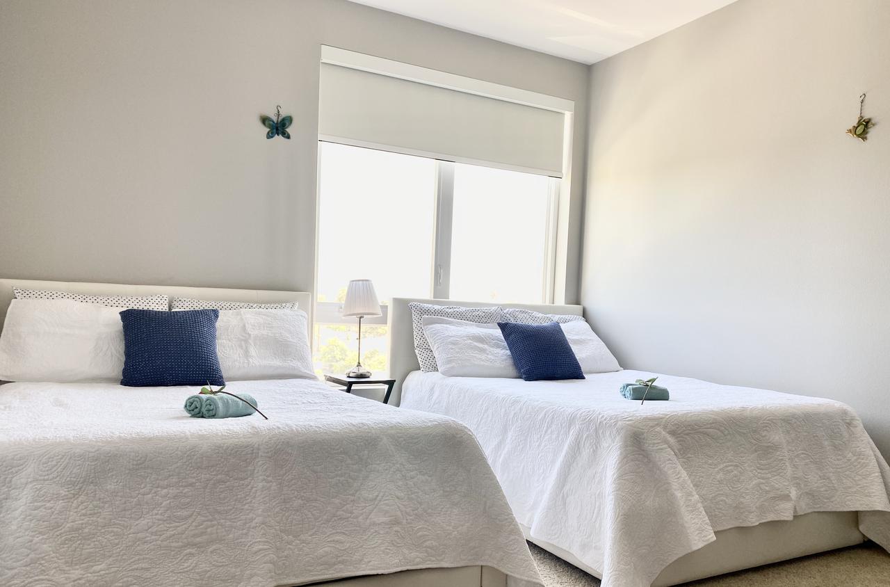 Spectacular 2BR Suite Close To Disneyland - thumb 16