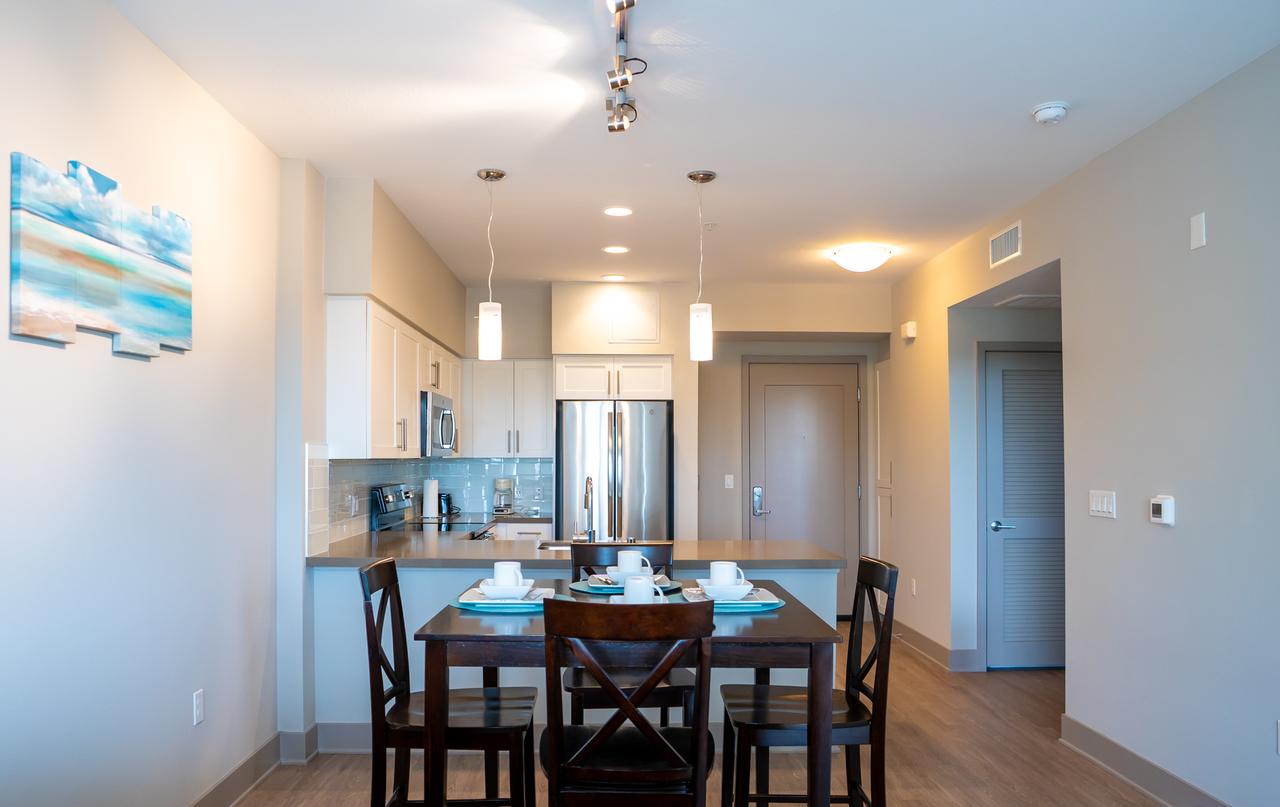 Spectacular 2BR Suite Close To Disneyland - thumb 6