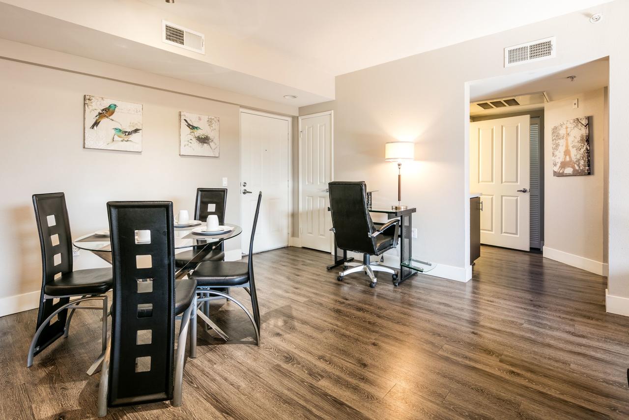 Fully Furnished Suites In Cloverfield - thumb 23