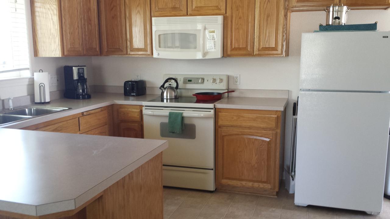 90 San Luis Street Unit D One-Bedroom Apartment - thumb 8