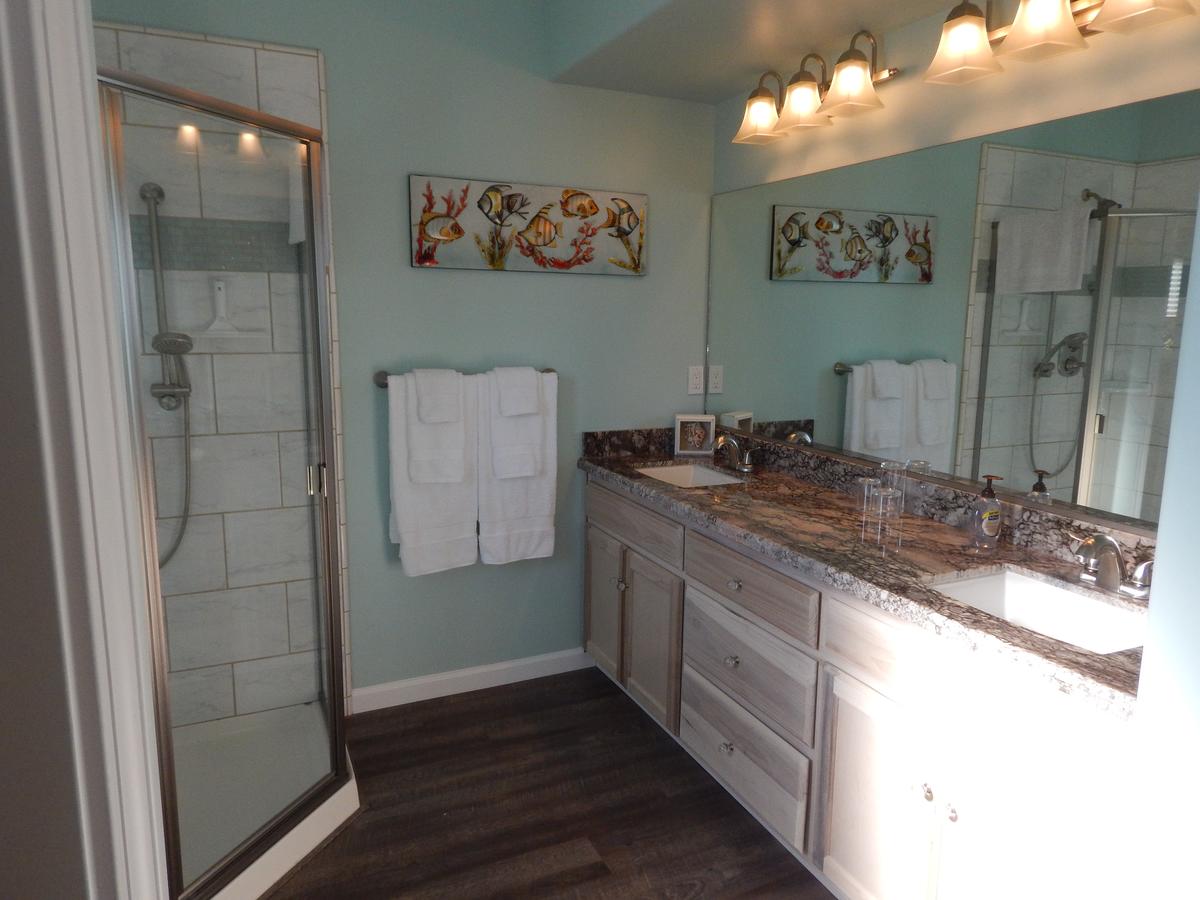 320 Main Street Two-Bedroom Holiday Home - thumb 15