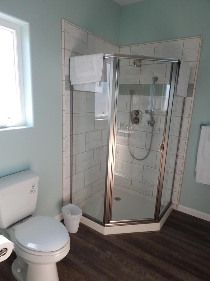 320 Main Street Two-Bedroom Holiday Home - thumb 14