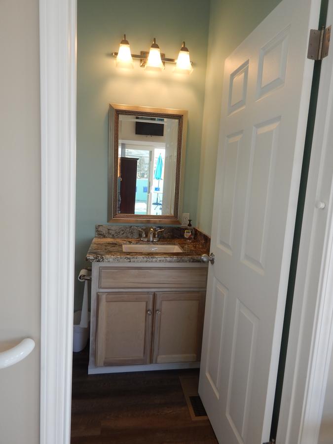 320 Main Street Two-Bedroom Holiday Home - thumb 17