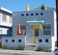 320 Main Street Two-Bedroom Holiday Home - Accommodation Los Angeles