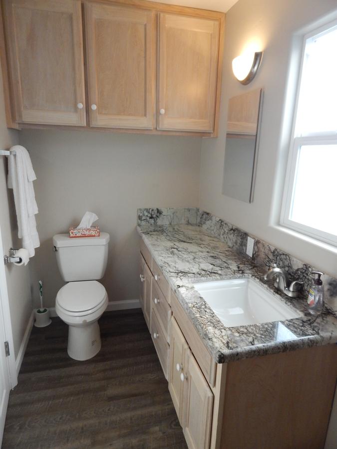 320 Main Street Two-Bedroom Holiday Home - thumb 18