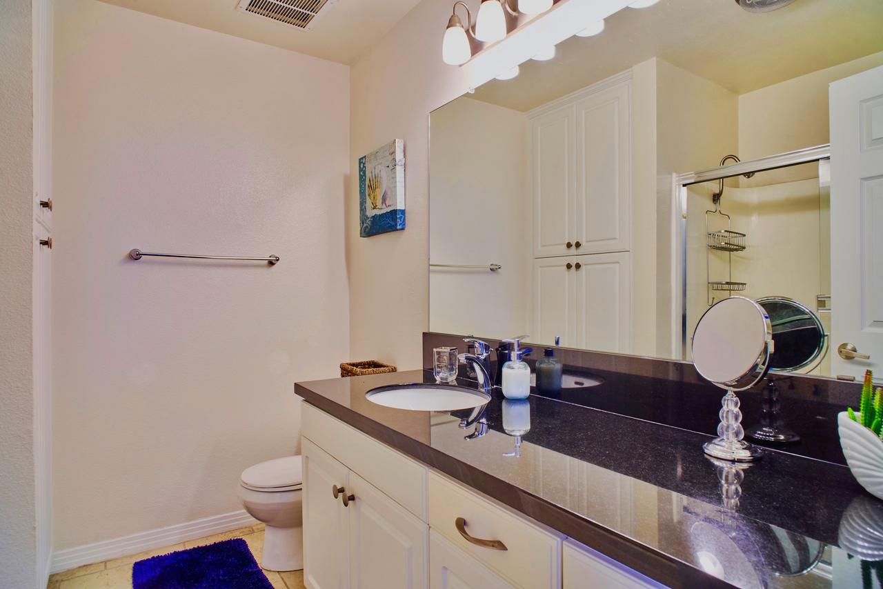 Beach Front Penthouse In Marina Del Rey/ Venice Beach - thumb 28