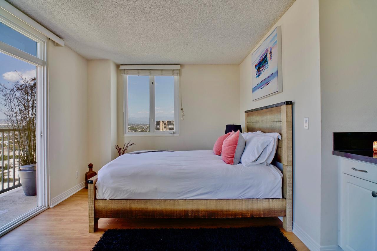 Beach Front Penthouse In Marina Del Rey/ Venice Beach - thumb 39