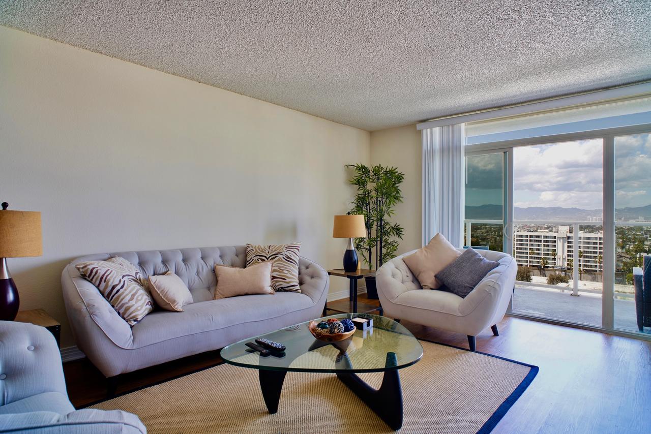 Beach Front Penthouse In Marina Del Rey/ Venice Beach - thumb 9