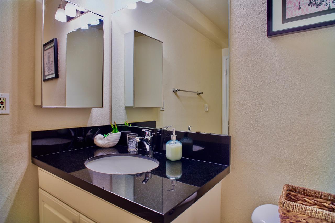 Beach Front Penthouse In Marina Del Rey/ Venice Beach - thumb 42