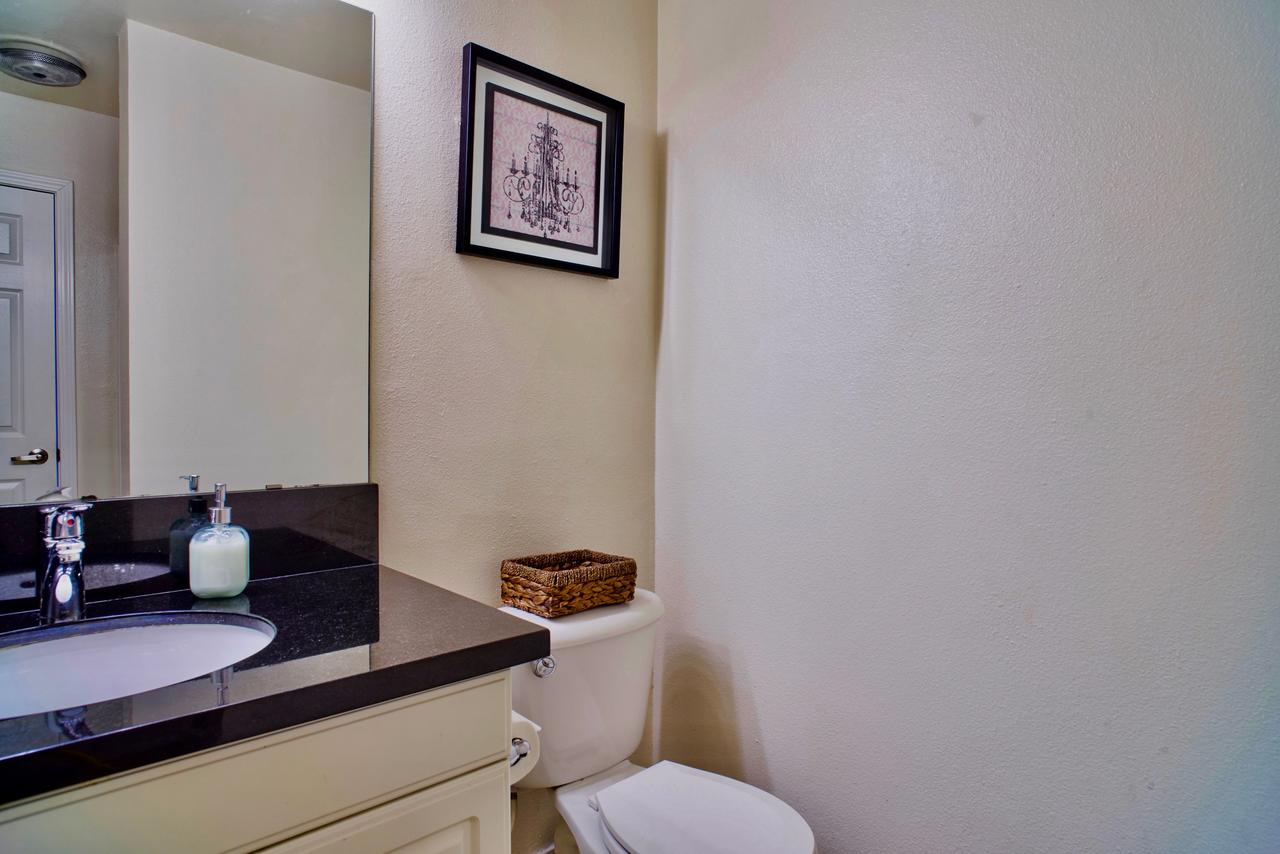 Beach Front Penthouse In Marina Del Rey/ Venice Beach - thumb 43