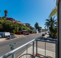 215 San Miguel Two-Bedroom Apartment - Accommodation Los Angeles