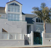 239 Park Avenue Two-Bedroom Apartment - Accommodation Los Angeles