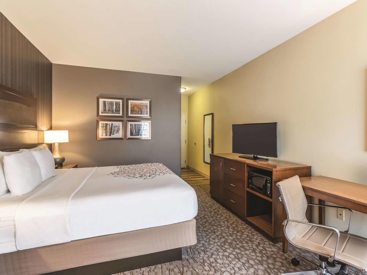 La Quinta By Wyndham Durango - thumb 17