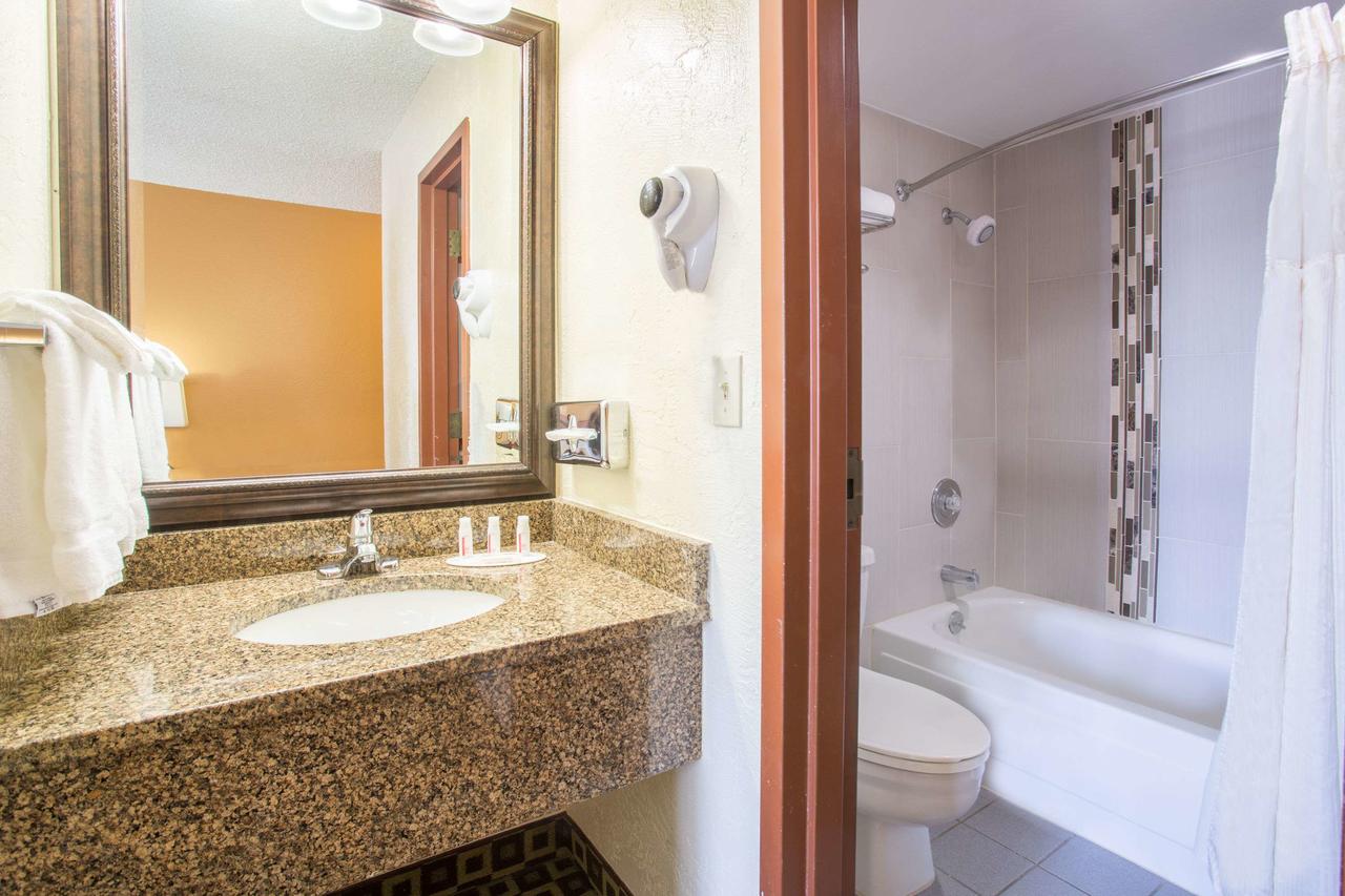 Baymont By Wyndham Frisco Lake Dillon - thumb 31