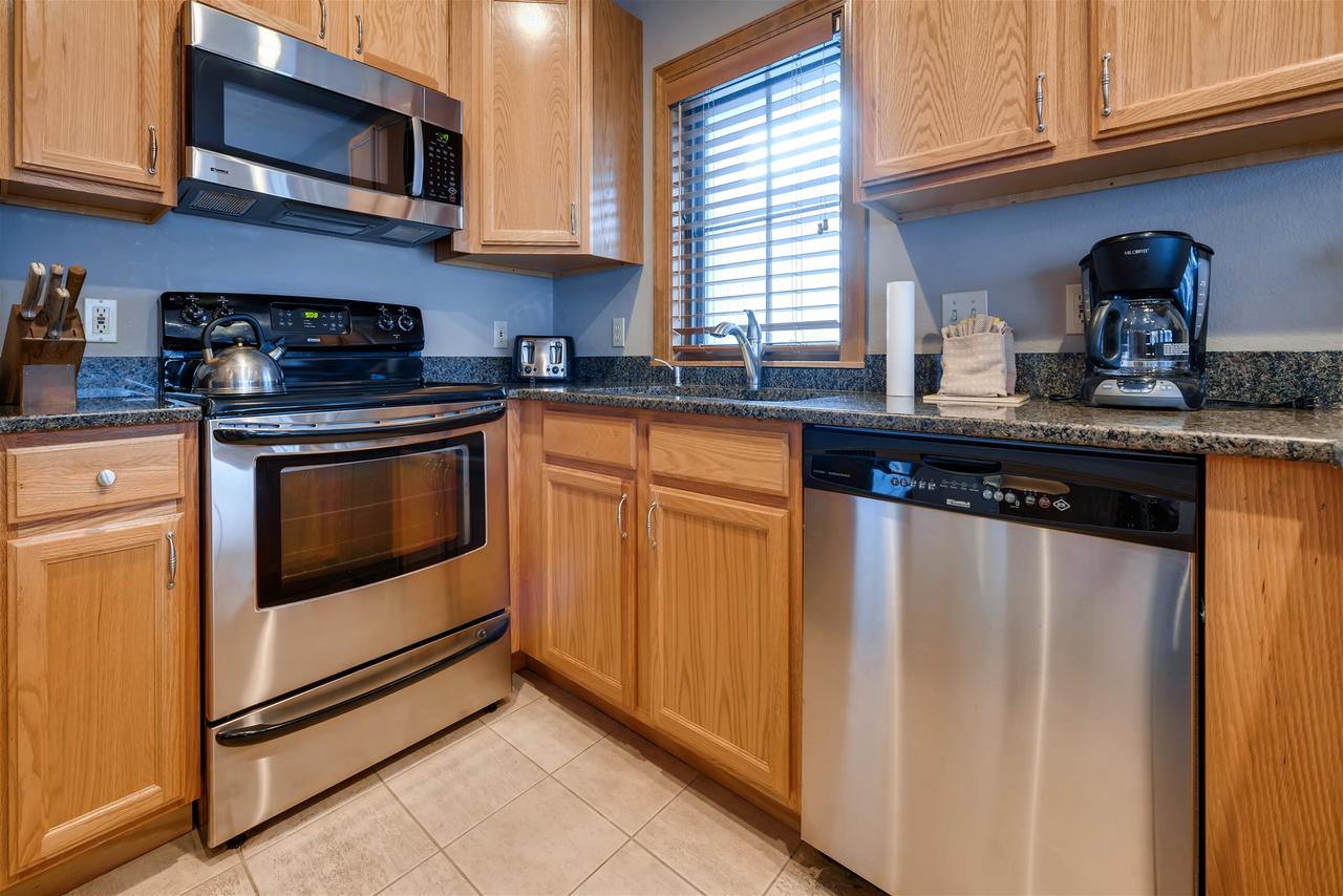 One-Bedroom Elk Run Condo 23 - thumb 11