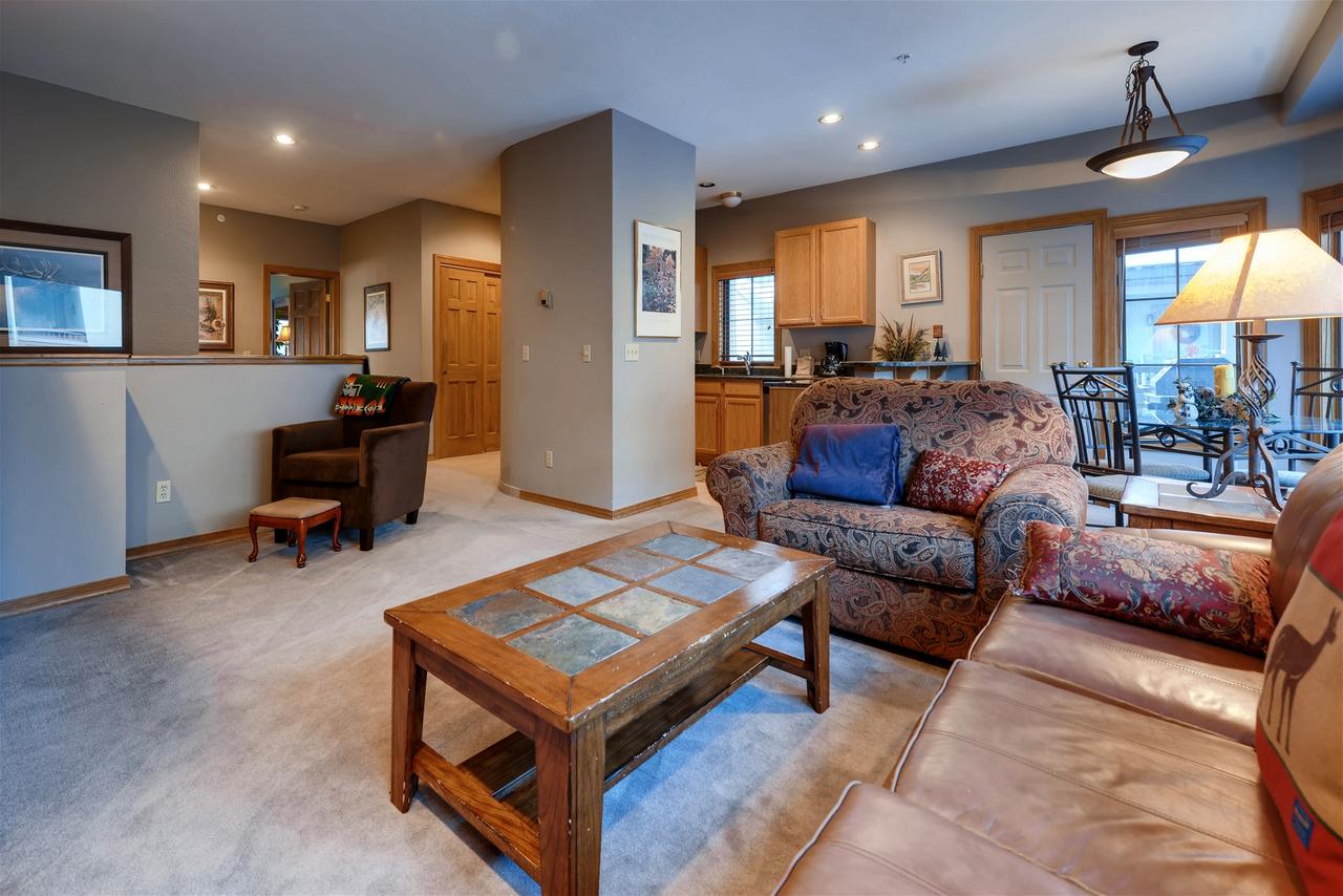 One-Bedroom Elk Run Condo 23 - thumb 18