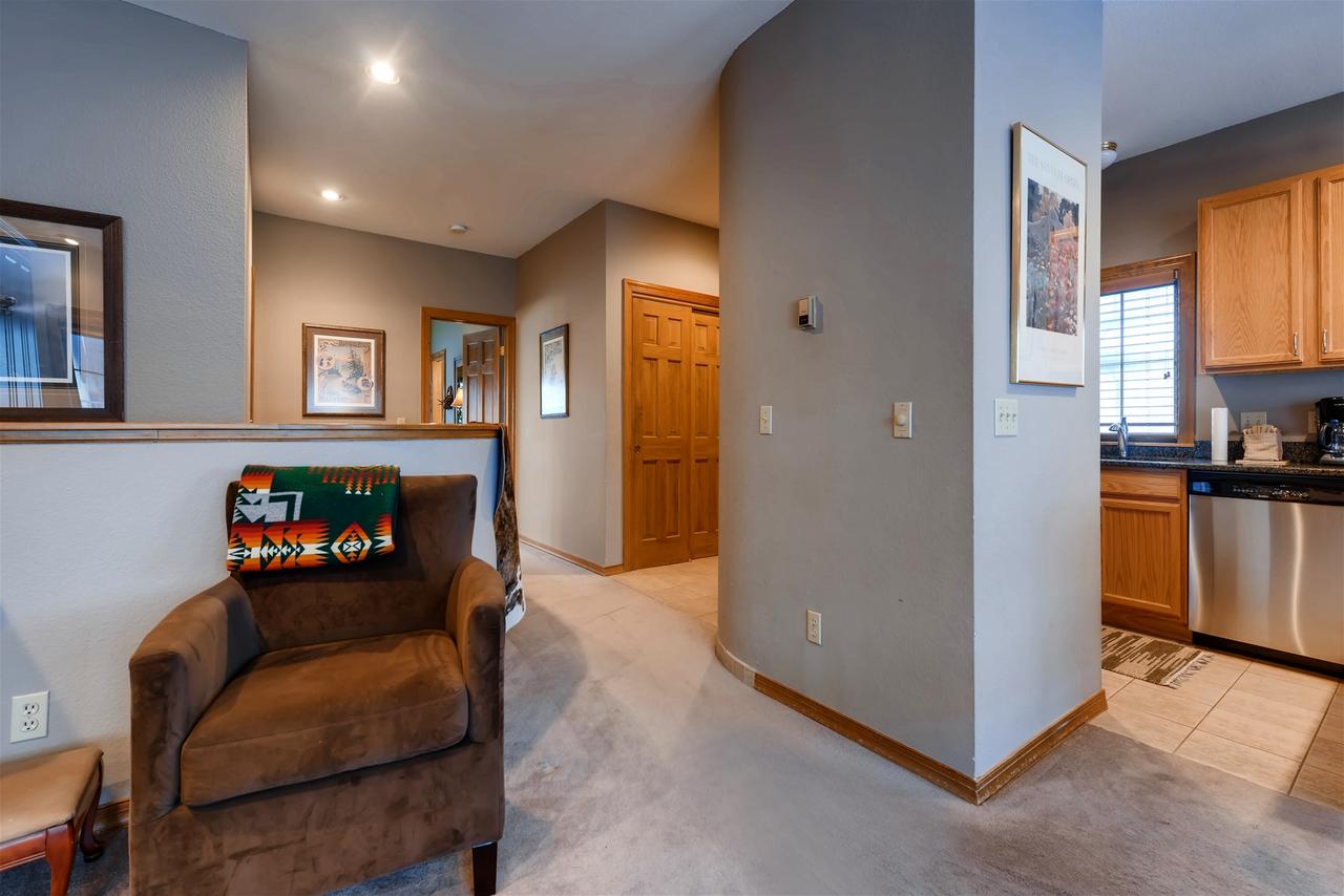 One-Bedroom Elk Run Condo 23 - thumb 10