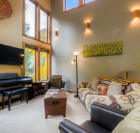 Manitou 101 Two-bedroom Apartment - Accommodation Los Angeles