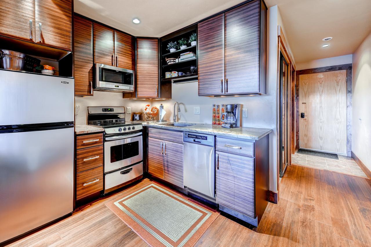 Studio Condo 318 In Historic Frisco At Cedars Lodge - thumb 9