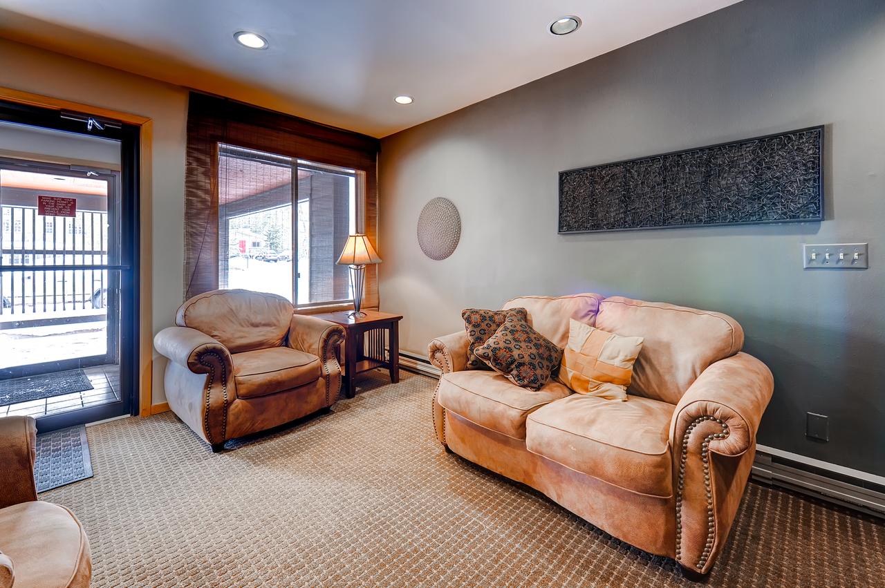 Studio Condo 318 In Historic Frisco At Cedars Lodge - thumb 12