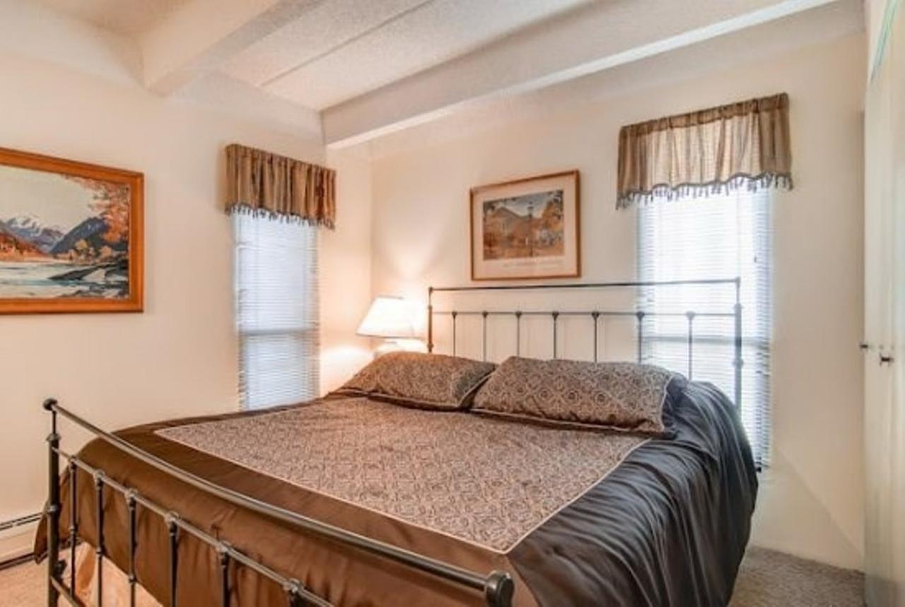 Two-Bedroom Condo 213C In Historic Frisco - thumb 13