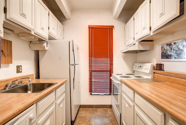 Two-Bedroom Condo 213C In Historic Frisco - thumb 1
