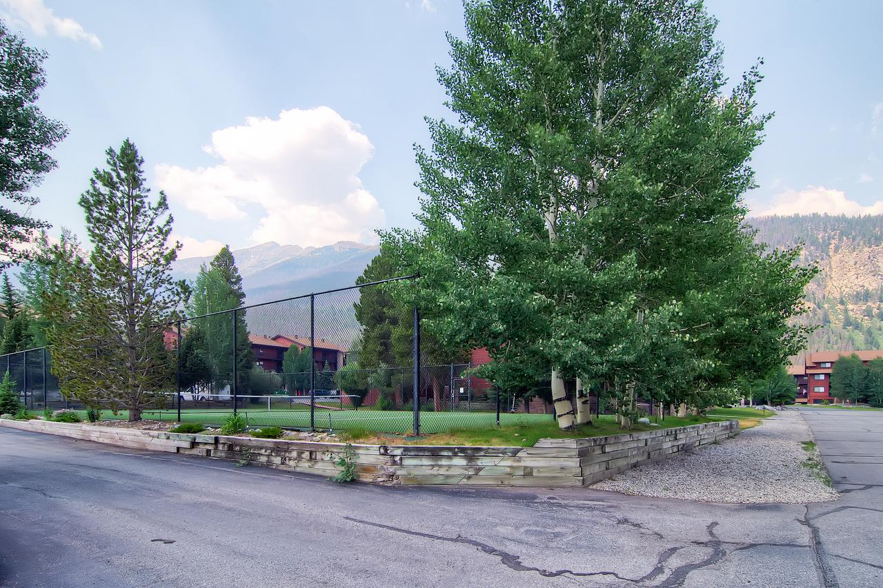 One-Bedroom Mountainside Condo D107 - thumb 23