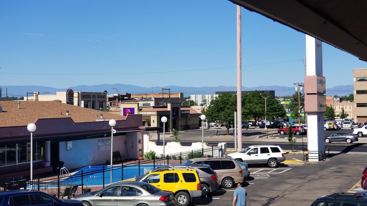 Santa Fe Inn - Pueblo - thumb 14