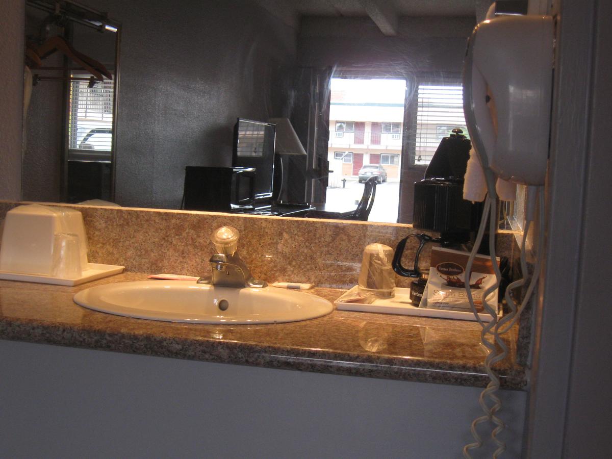 Santa Fe Inn - Pueblo - thumb 20