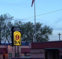 National 9 Inn Sand Canyon - Accommodation Los Angeles