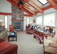 96 Meadowlark Ct Home - Accommodation Los Angeles