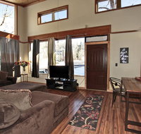 Oak Street House 143376 - Accommodation Los Angeles