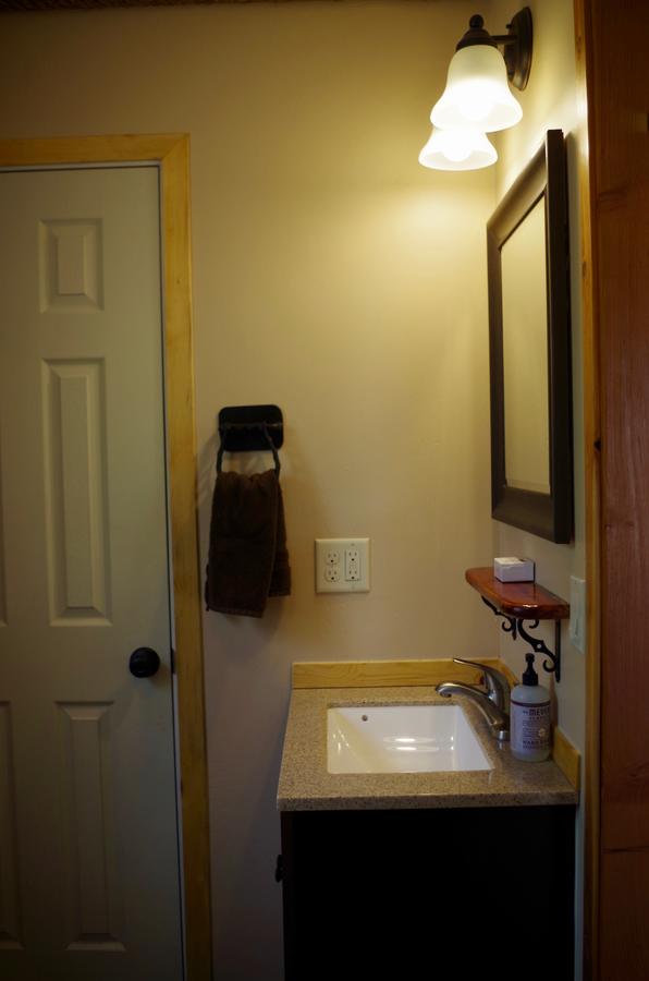 Rustic Hideaway - thumb 20