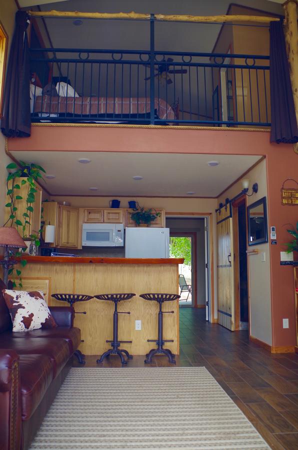 Rustic Hideaway - thumb 6