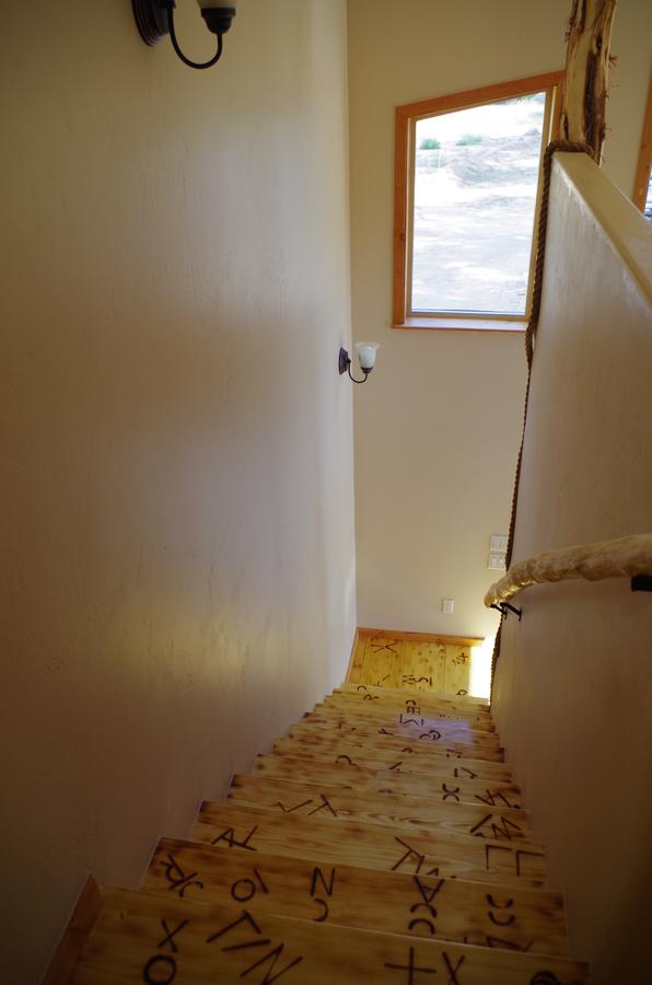 Rustic Hideaway - thumb 13