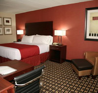 Holiday Inn New London - Accommodation Los Angeles