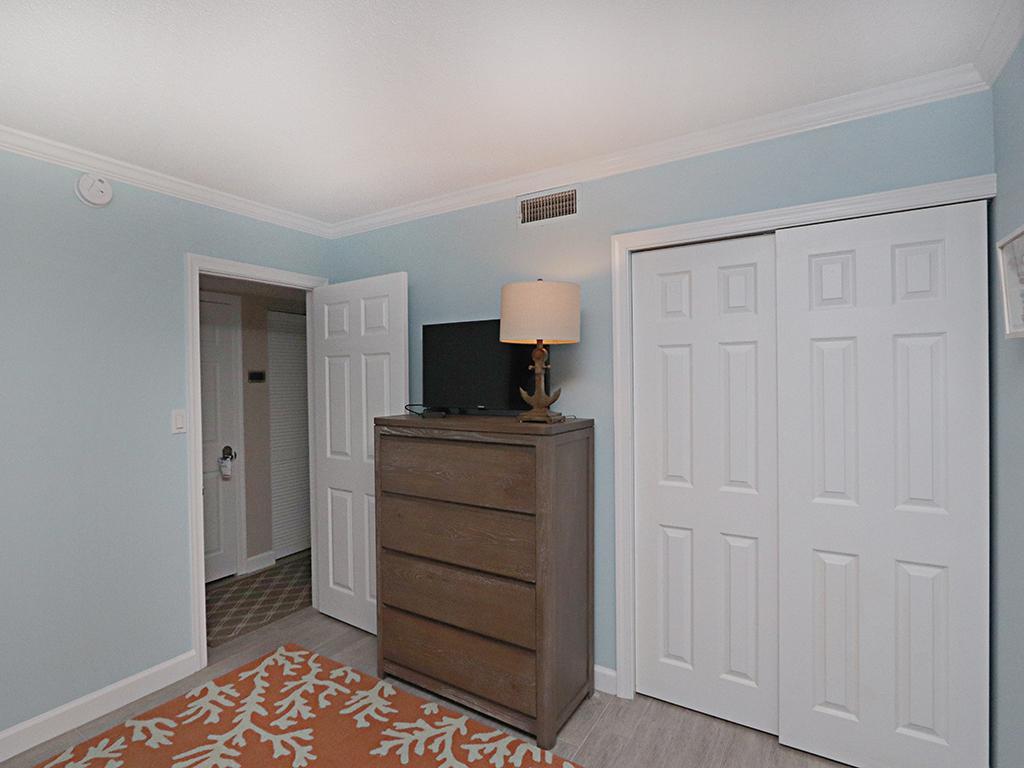 506 Island House Condo - thumb 5